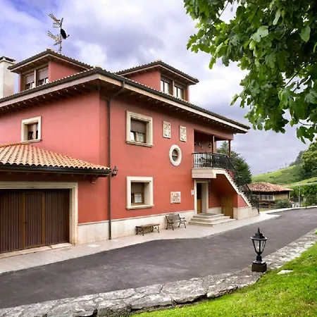 Casa Regina Perlora